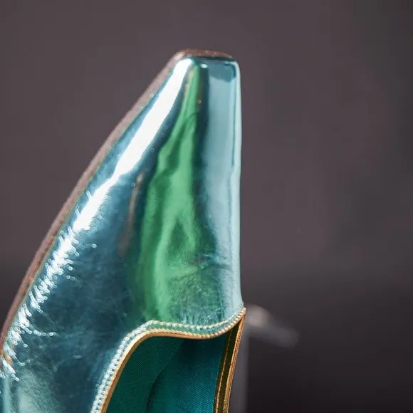 1960s Metallic Blue Kitten Heels Pumps