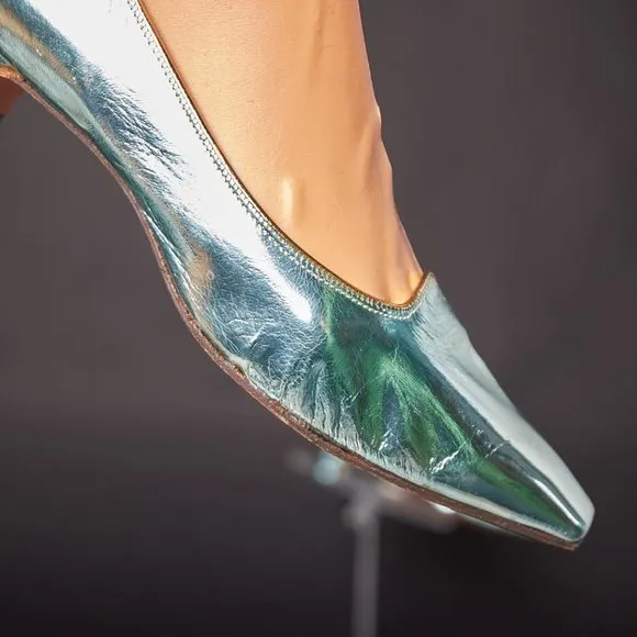 1960s Metallic Blue Kitten Heels Pumps