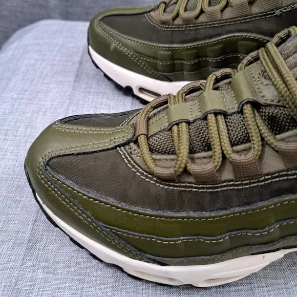 2018 Women's Nike Air Max 95 Olive Canvas Running Shoes 307960-304 Sz 7