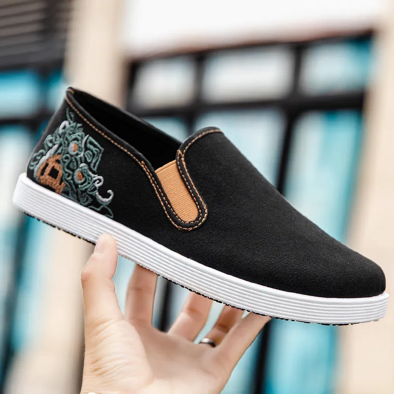 2024 New Ethnic Style Chinese Embroidered Canvas Shoes – Breathable Slip-On Men’s Summer Shoes