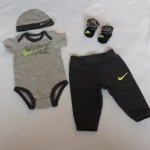 4pc NIKE SET