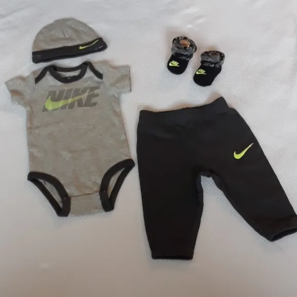 4pc NIKE SET