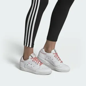 Addidas Slamcourt Leather shoes  size 9.5