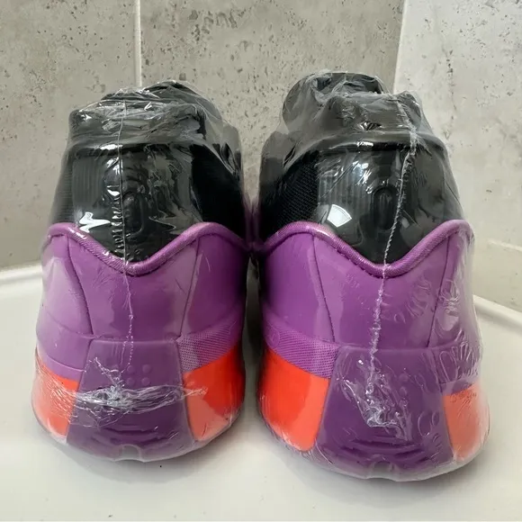 adidas Dame 9 Sneaker Size 11.5 Men