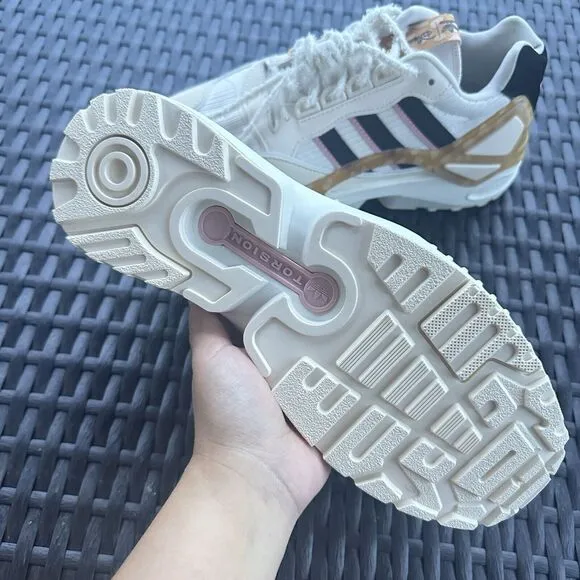 Adidas Disney x ZX Wavian Bambi Women's Athletic Shoes GZ6246 Size 8.5