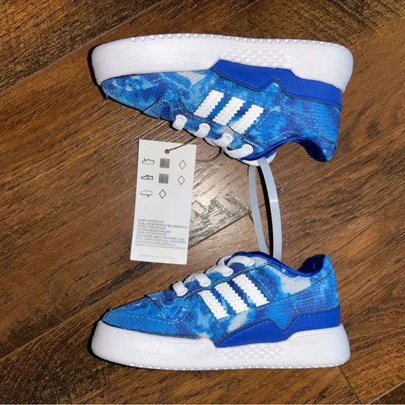 Adidas Simpson Forum Shoes