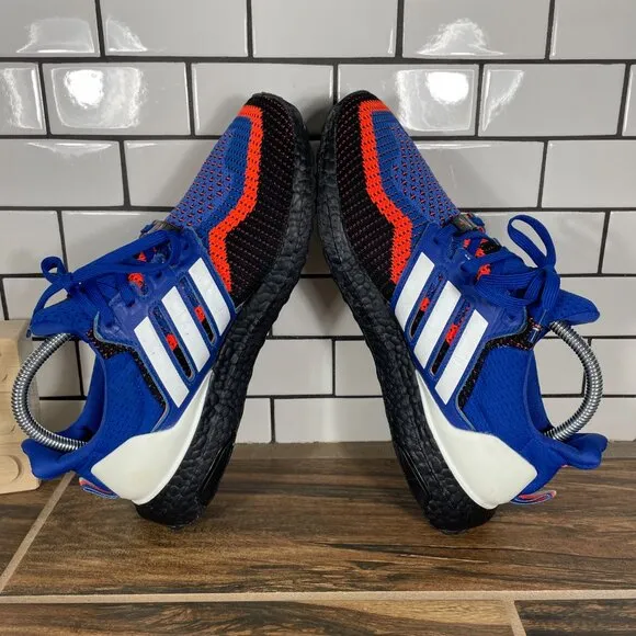adidas UltraBoost 2.0 Mens Size 8 Shoes Multicolor Stretch Knit Asterisk Sneaker