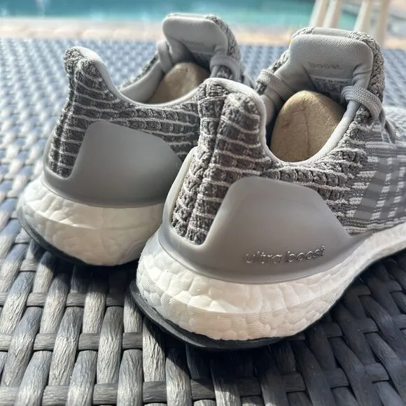 Adidas UltraBoost 5.0 Uncaged DNA Grey Women's Athletic Shoes G55369 Size 5