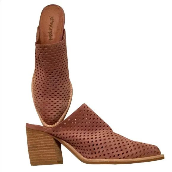 Adorable JEFFREY CAMPBELL soft pink heeled shoes
