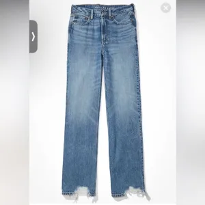 AE Dreamy Drape Super High-Waisted Baggy Wide-Leg Jean, size 16L