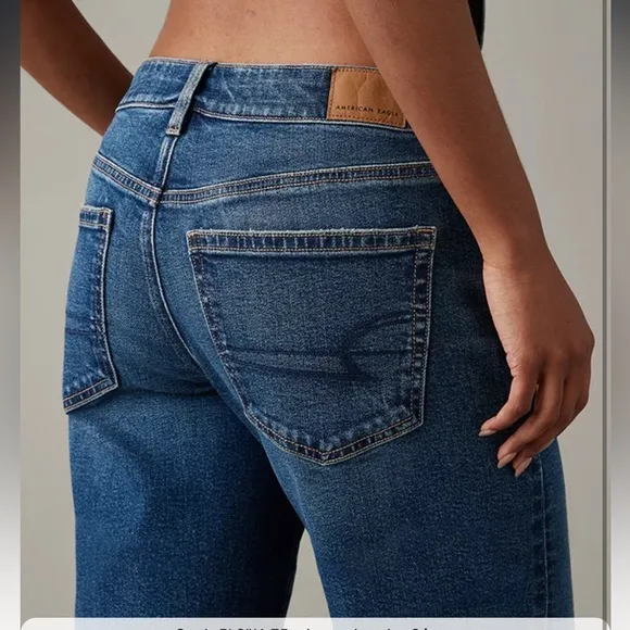 AE Stretch Low-Rise Baggy Wide-Leg Jeans, Excellent Condition, size 14L