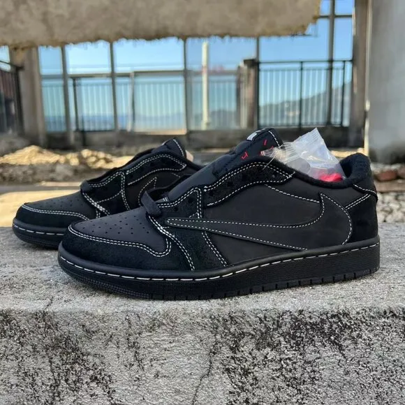 Air Jordan 1 x Travis Scott black