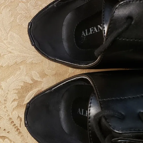 Alfani,Mens faux leather black dress shoes size 12 M.