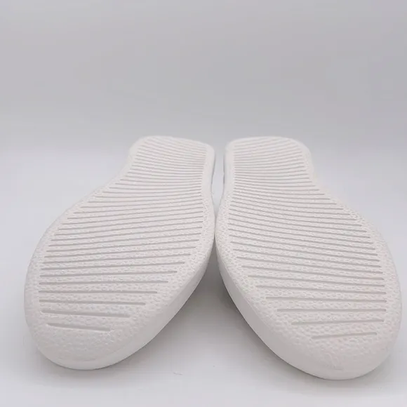 Allbirds - NWOT Women's white tree skippers lace up sneakers shoes size 9