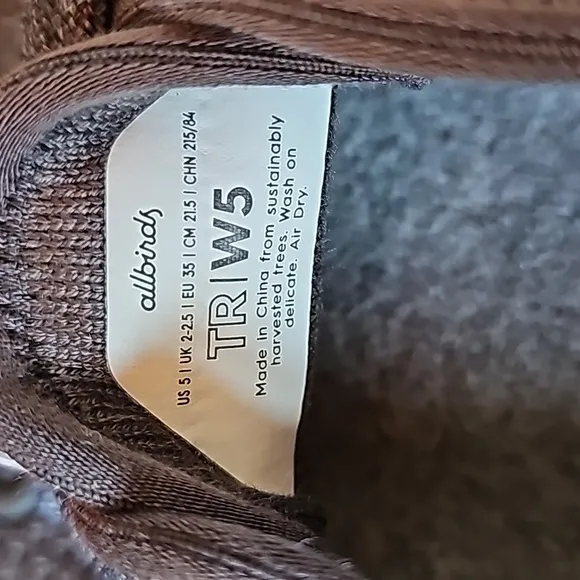 ALLBIRDS Tree Runners