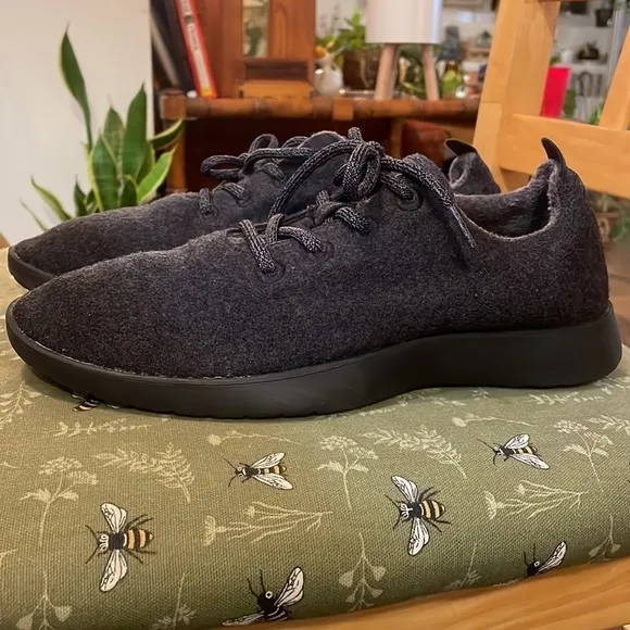 Allbirds Wool Runner Sneakers Natural Black sz 10