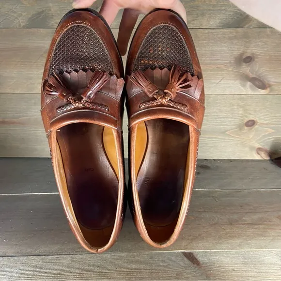 Allen Edmonds Cody Mens size 9.5 wide EEE shoes brown tasseled loafers