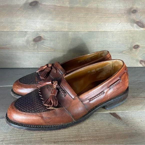 Allen Edmonds Cody Mens size 9.5 wide EEE shoes brown tasseled loafers