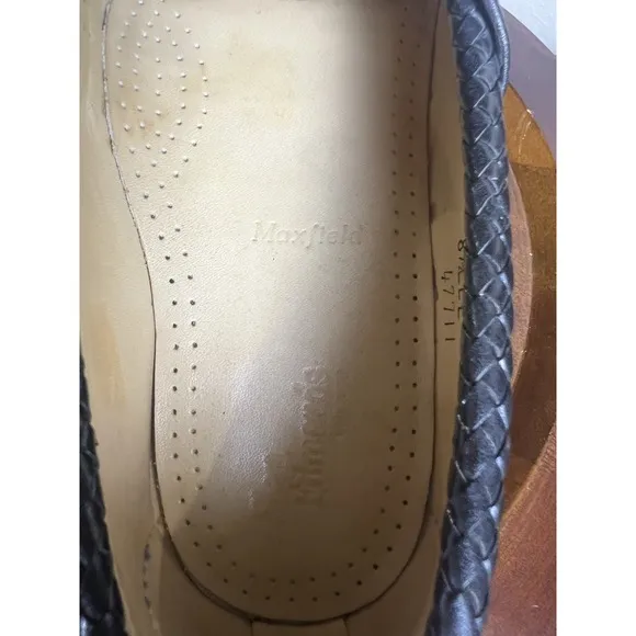 Allen Edmonds Maxfield men's black woven leather trim tassel loafer's Size  8 EE