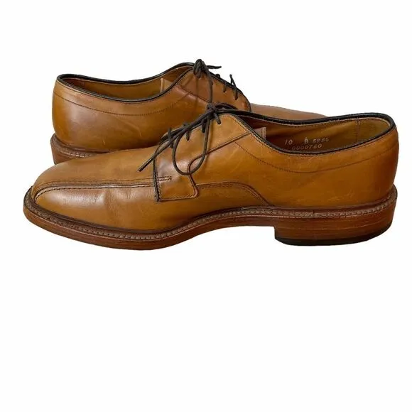 Allen Edmonds Hillcrest Tan Leather Derby Shoes