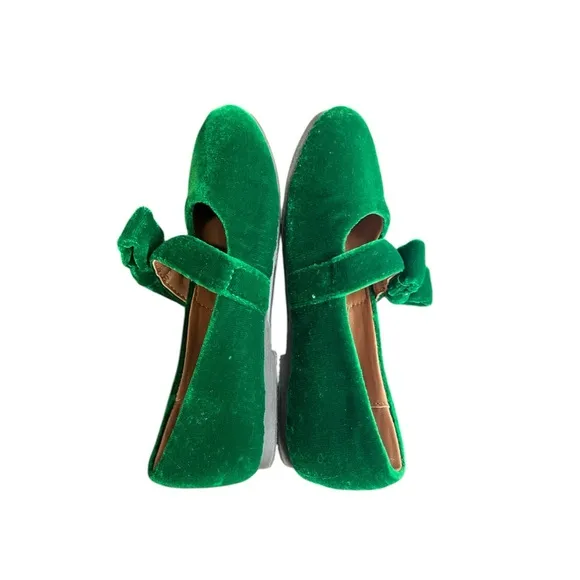 AOI AGE OF INNOCENCE sz 27 MIA GREEN velvet shoes