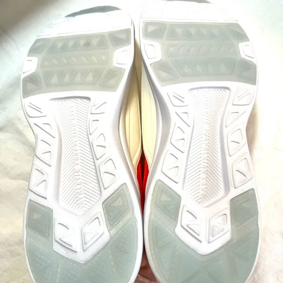 APL men’s TechLoom Bliss Shoes in Cream and Coral 11.5