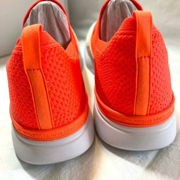 APL men’s TechLoom Bliss Shoes in Cream and Coral 11.5