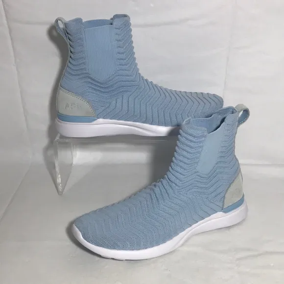 APL TechLoom Chelsea Bootie Tennis Shoes Size 7.5 Light Blue Knit Light Blue