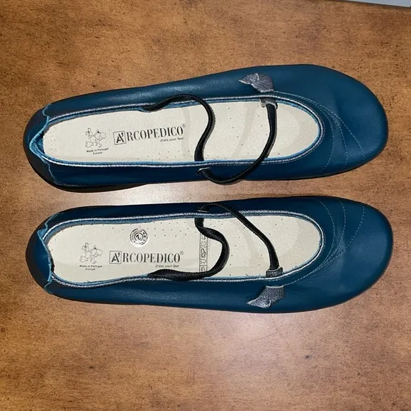 Arcopedico Vitoria Flats Indigo/Pewter Size EU 43 US 12 NWOT Comfort Shoes
