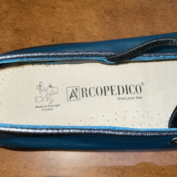 Arcopedico Vitoria Flats Indigo/Pewter Size EU 43 US 12 NWOT Comfort Shoes