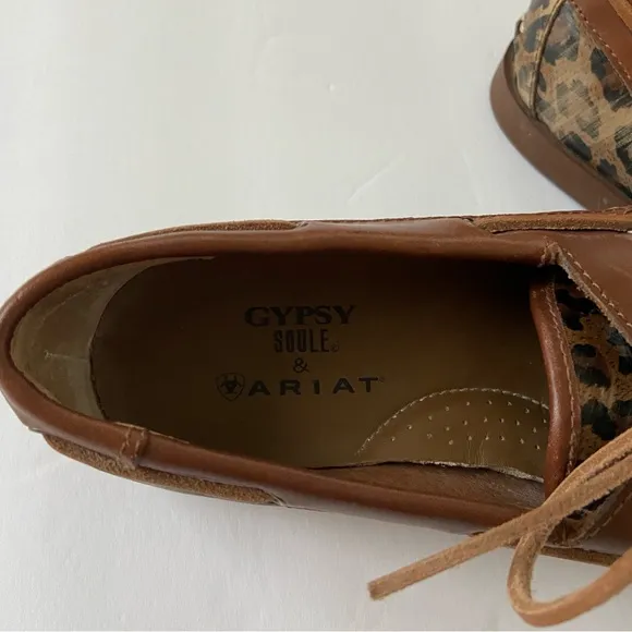 Ariat Gypsy Soule Safari Boat Shoes w/ Jemstone Bling Crosses  - 7.5 - NWOT