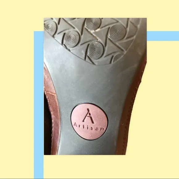 Artisan shoes, size 9