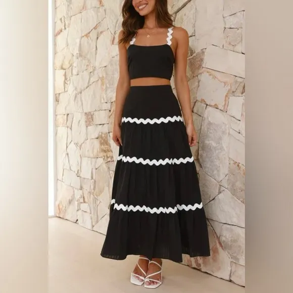 ARYA SKIRT SET