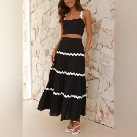 ARYA SKIRT SET