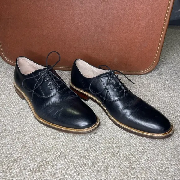 Aston Grey Collection leather shoes