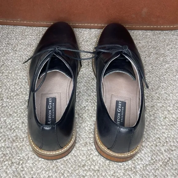 Aston Grey Collection leather shoes