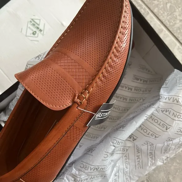 Aston Marc Men's Perforated Driving Shoes, Size US 10 M, EU 43 M New in Box