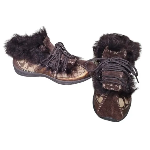 Authentic Coach Colette Suede Fur Trim Shoes Sneaker Booties Size 7.5 RARE