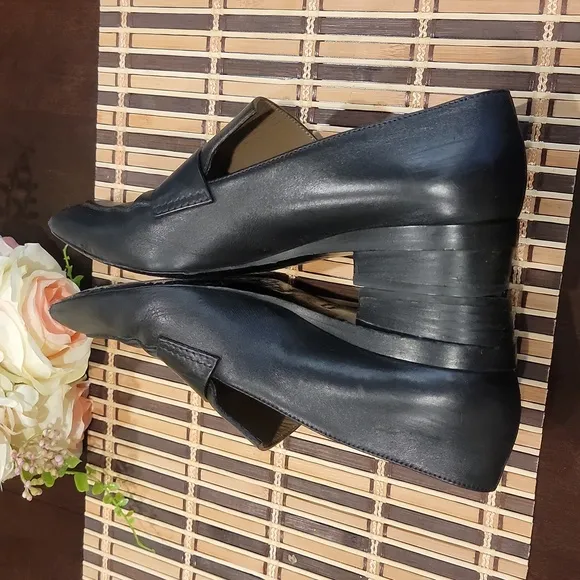Authentic Hermes shoes