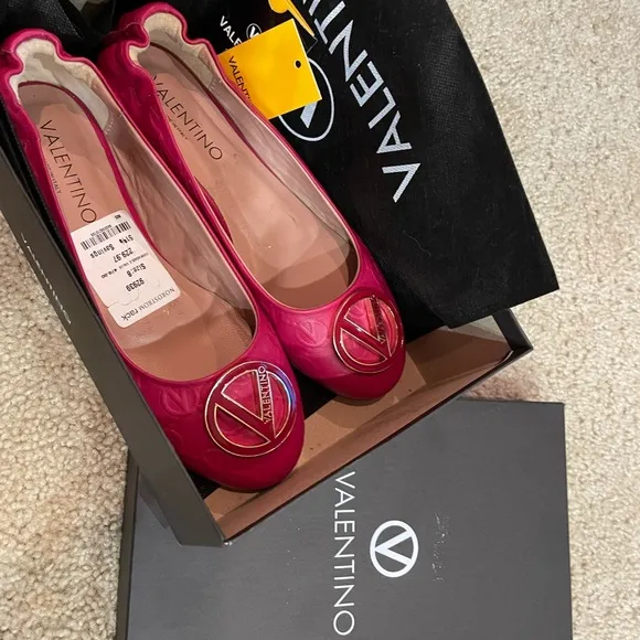 Authentic Valentino calliope ballet flat shoes,size 9