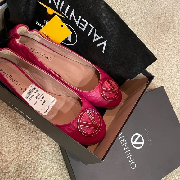 Authentic Valentino calliope ballet flat shoes,size 9