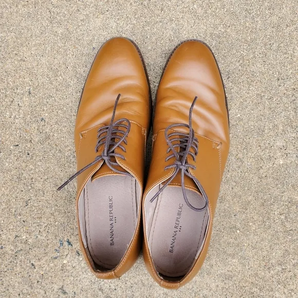 Banana Republic Oxford Light Brown Leather Shoes, size 9.5
