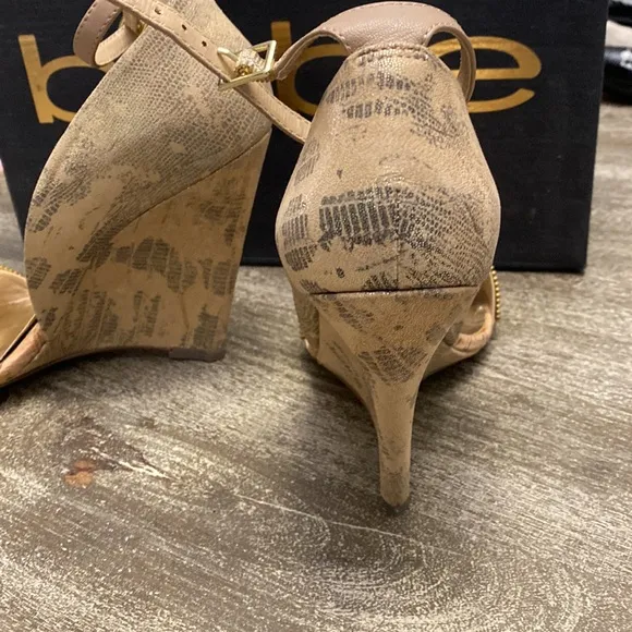 BEBE Sylvana Beige Gold LEATHER Wedge