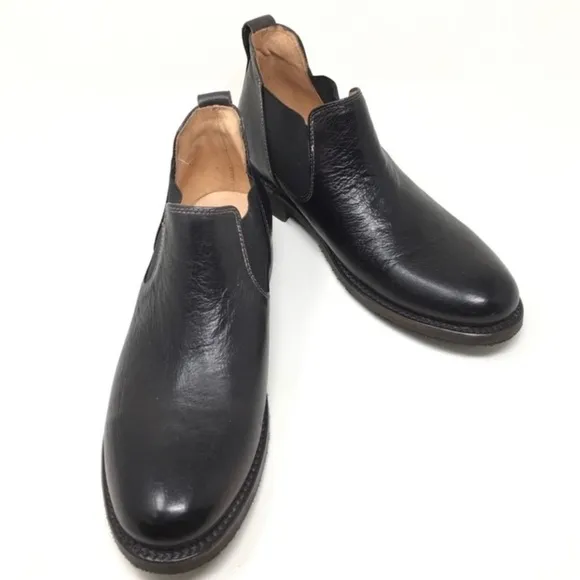 BED STU men’s black leather Royce Chelsea boot 8.5