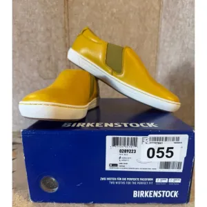 Birkenstock Barrie Slip-On Lemon/Yellow EU 37 / US W6 NIB Narrow Fit