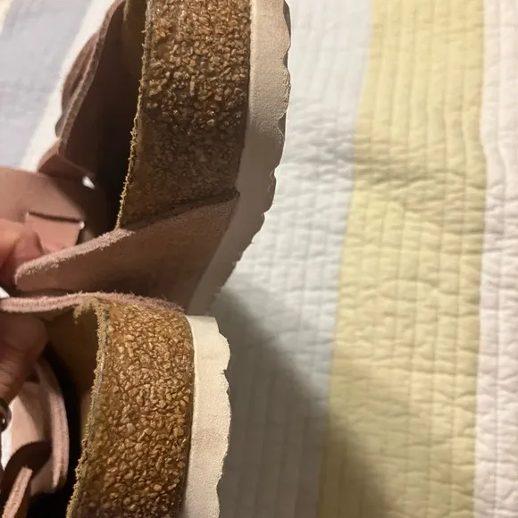 Birkenstock Women's Boston soft Sandal Light Rose Suede women’s 8 men’s 6