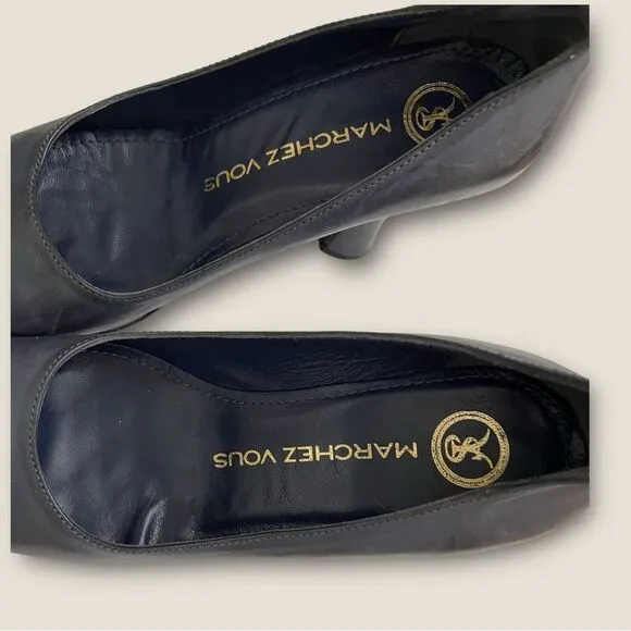 Blue leather shoes size 7 by MARCHEZ VOUS