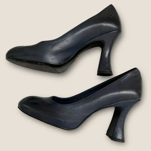 Blue leather shoes size 7 by MARCHEZ VOUS