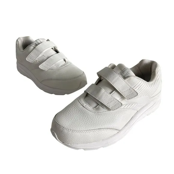 Brooks Addiction Walker 2 White Leather Shoes, 1203091D142, Size 11.5