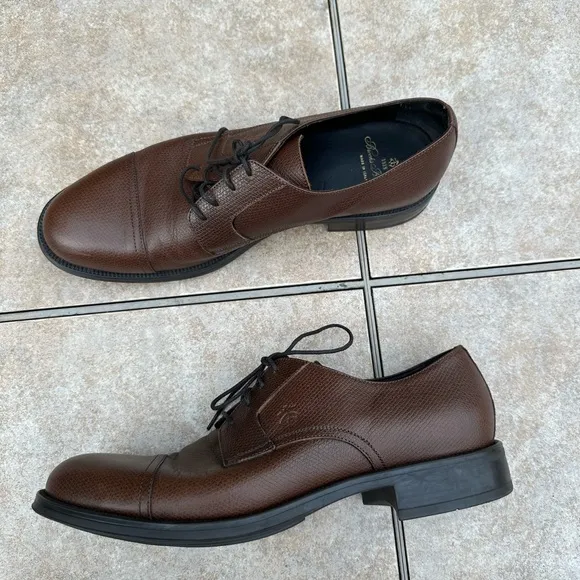 Brooks Brothers  1818 Brown Pebbled Leather Oxford Captoe Shoes Mens